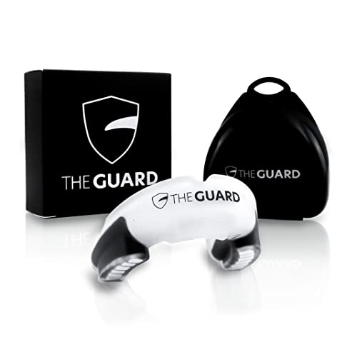 The Guard – Mundschutz für Kontaktsportarten jeder Art, inkl. Aufbewahrungsbox I Individuell anpassbar, BPA frei & geschmacksneutral I Sport Zahnschutz für Boxen, Kampfsport & Hockey I White/Black