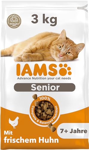 IAMS Senior Katzenfutter trocken mit Huhn - Trockenfutter für ältere Katzen ab 7 Jahren 3 kg